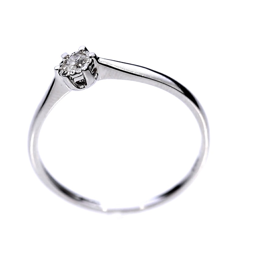 Vääriskividega kuldsõrmus